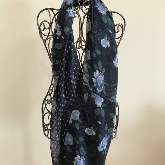 J. Jill Reversible Infinity Scarf - Picture 2 of 2